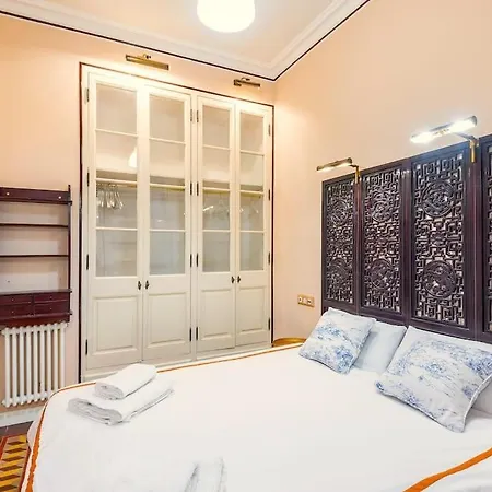 Apartment Large Patio 4 Bedrooms 4 Bathrooms Of Which 3 En-suite Barcelona