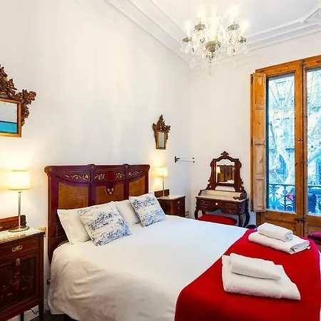Large Patio 4 Bedrooms 4 Bathrooms Of Which 3 En-suite Apartment *
