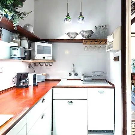 Large Patio 4 Bedrooms 4 Bathrooms Of Which 3 En-suite * 바르셀로나