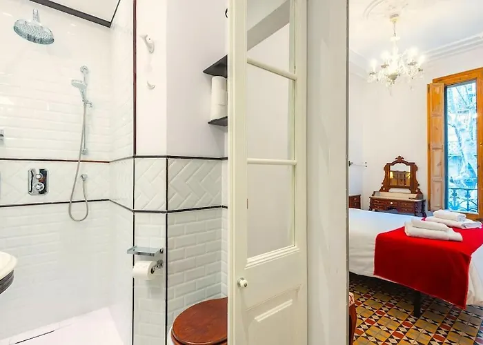 شقة Large Patio 4 Bedrooms 4 Bathrooms Of Which 3 En-suite برشلونة