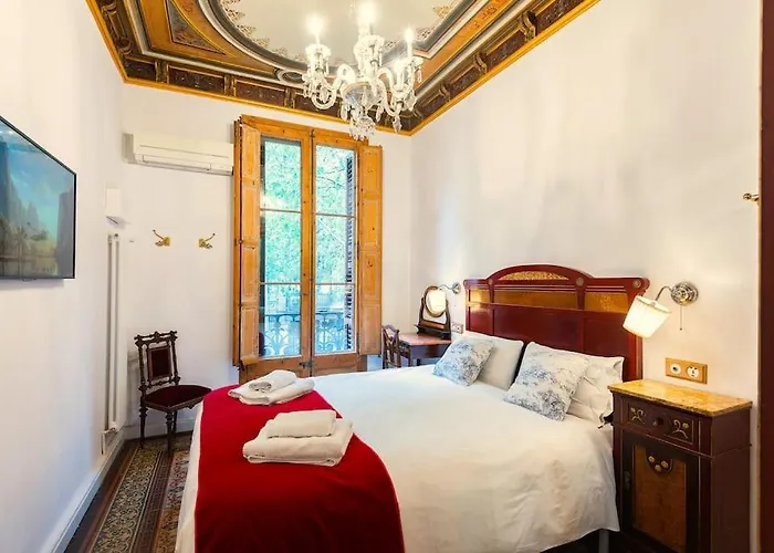 Large Patio 4 Bedrooms 4 Bathrooms Of Which 3 En-suite شقة برشلونة
