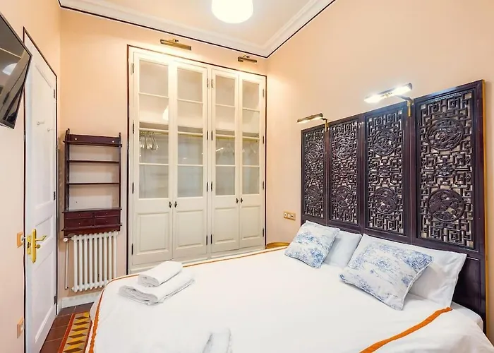 شقة Large Patio 4 Bedrooms 4 Bathrooms Of Which 3 En-suite برشلونة