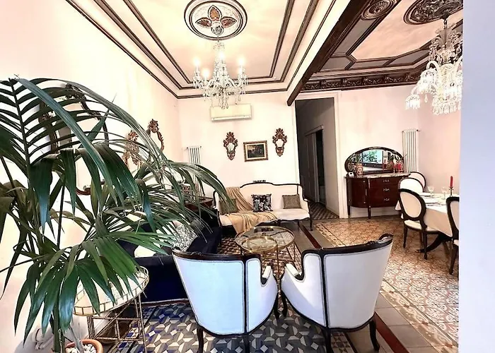 Large Patio 4 Bedrooms 4 Bathrooms Of Which 3 En-suite شقة